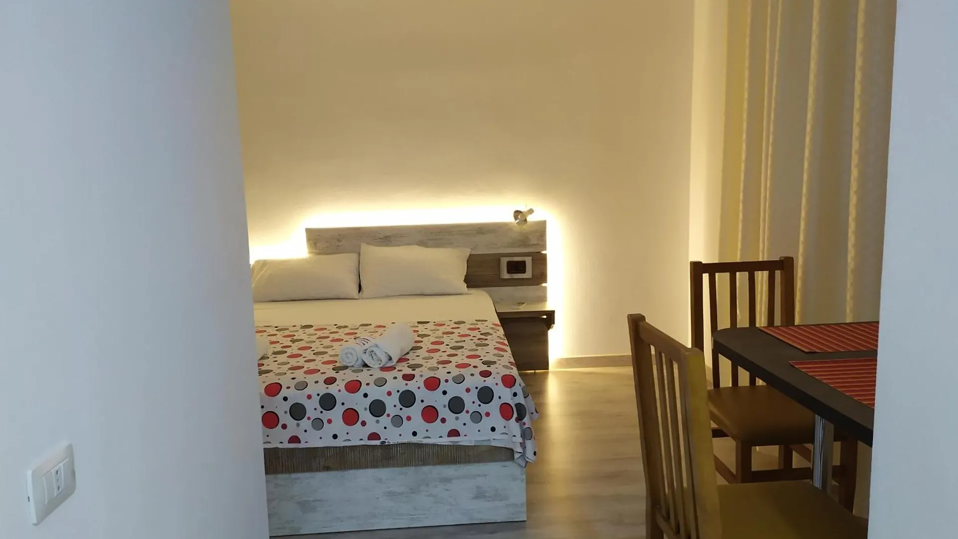 Dinamo Evoo Apartments Tirana