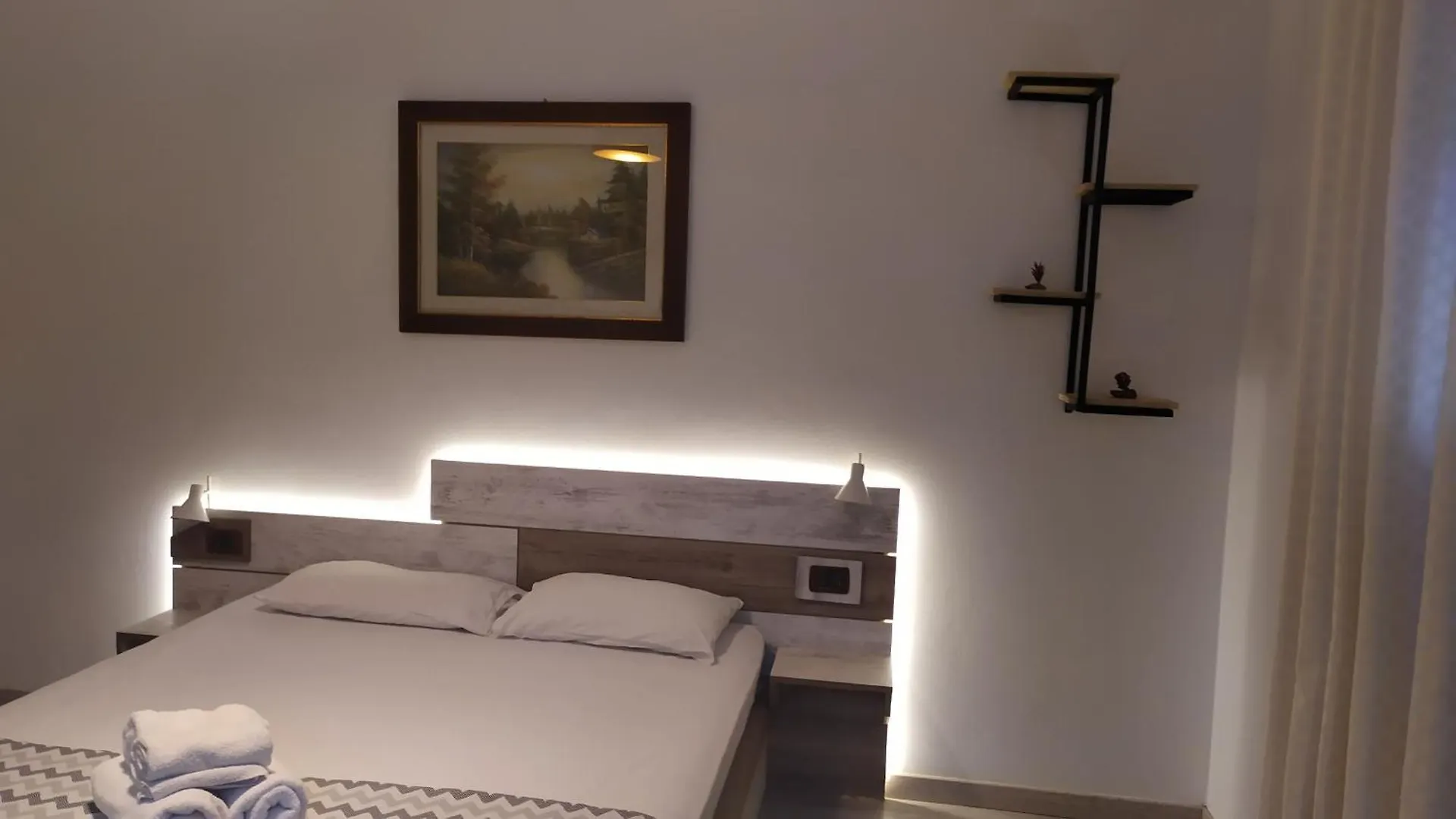 Dinamo Evoo Apartments Tirana Albania