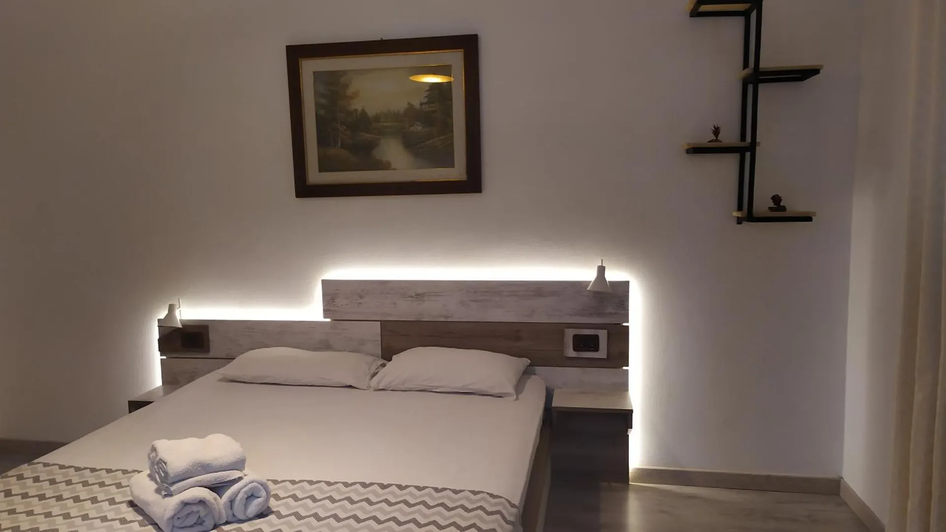 Dinamo Evoo Apartments Tirana
